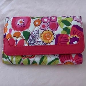 Vera Bradley wallet